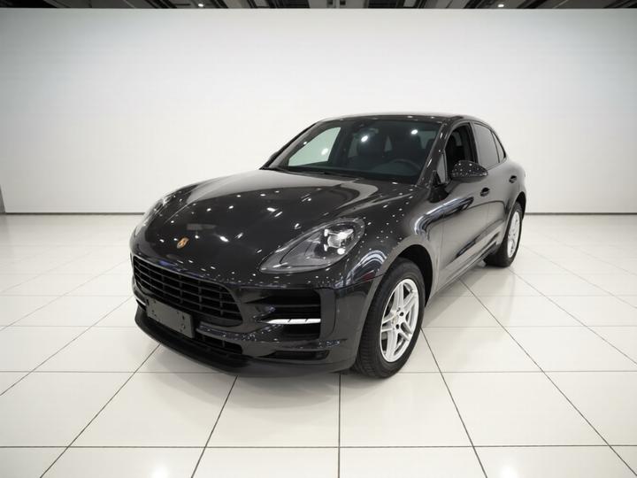 2018 Macan 2.0T