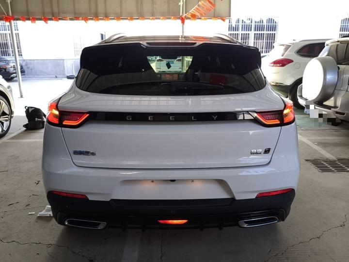 Emgrand S 2021 1.4T CVT Premium photo 3