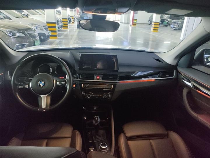 X1 2020 sDrive20Li Exclusive photo 6