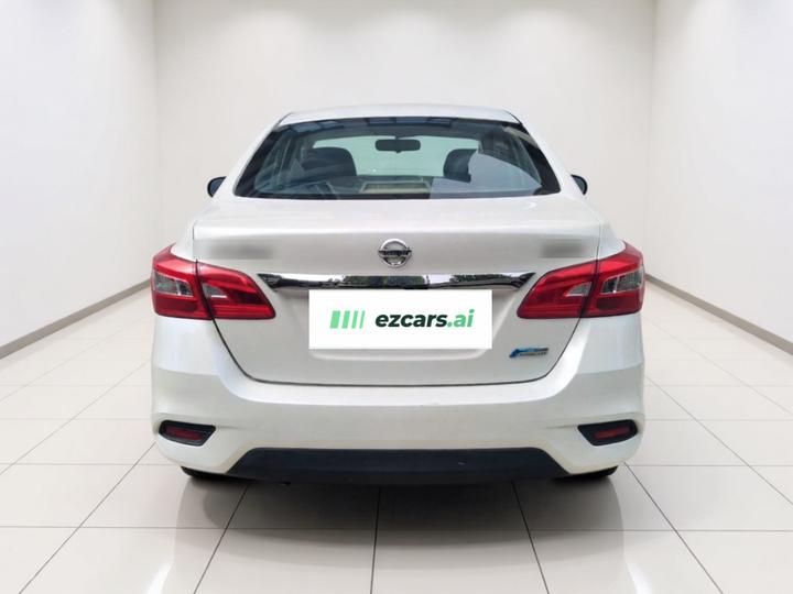 Sylphy 2018 1.6XV CVT Exclusive photo 5