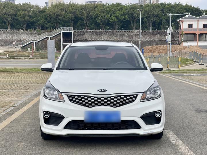 K2 2017 Sedan 1.4L AT GLS photo 2