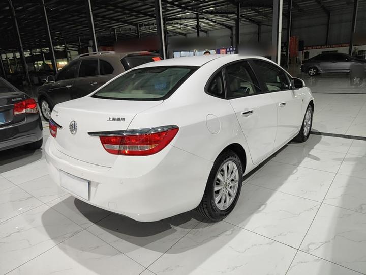 Excelle 2013 GT 1.6L AT Fashion photo 6