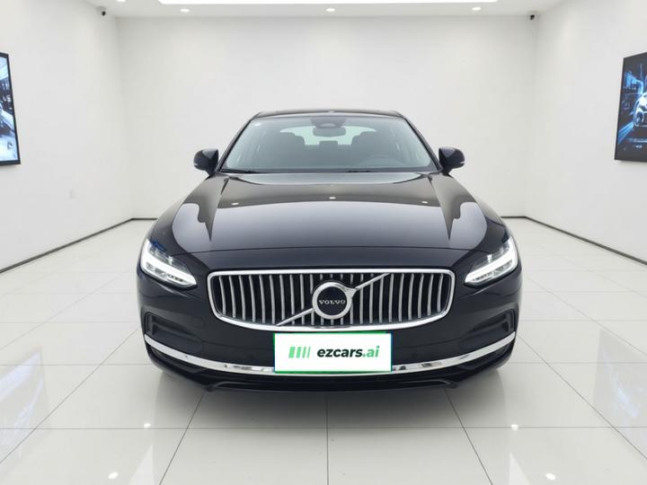 S90 2025 B5 Luxury photo 2