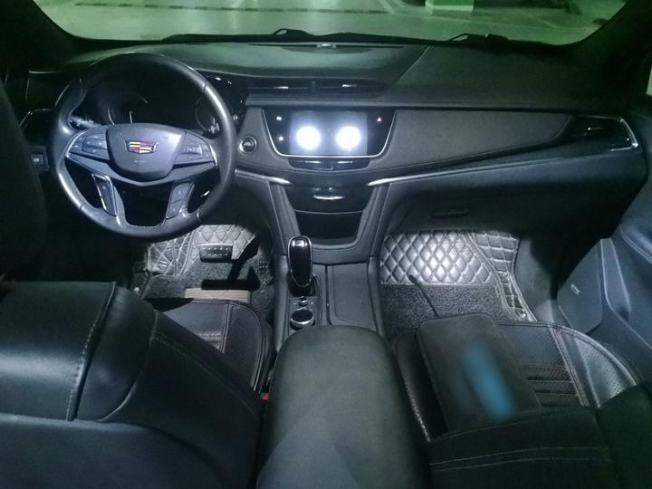 XT5 2020 28T Luxury photo 7