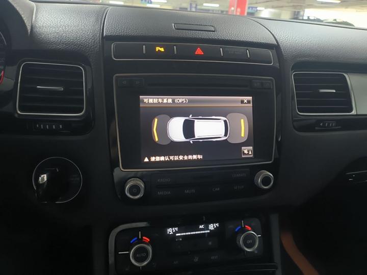 Touareg 2017 3.0TSI photo 8