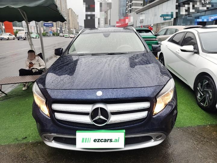 GLA 2016 GLA 200 Dynamic photo 2