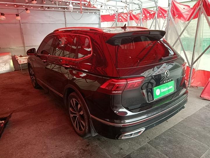 Tiguan L 2022 330TSI AT RWD R-Line photo 4