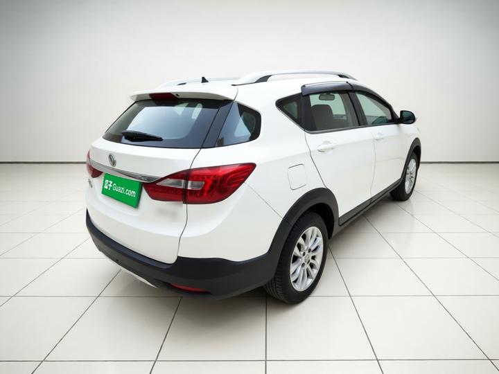 AX3 2016 1.5L MT photo 6