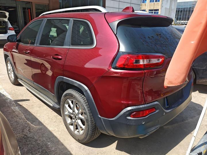 Cherokee 2016 2.4L Leading photo 4