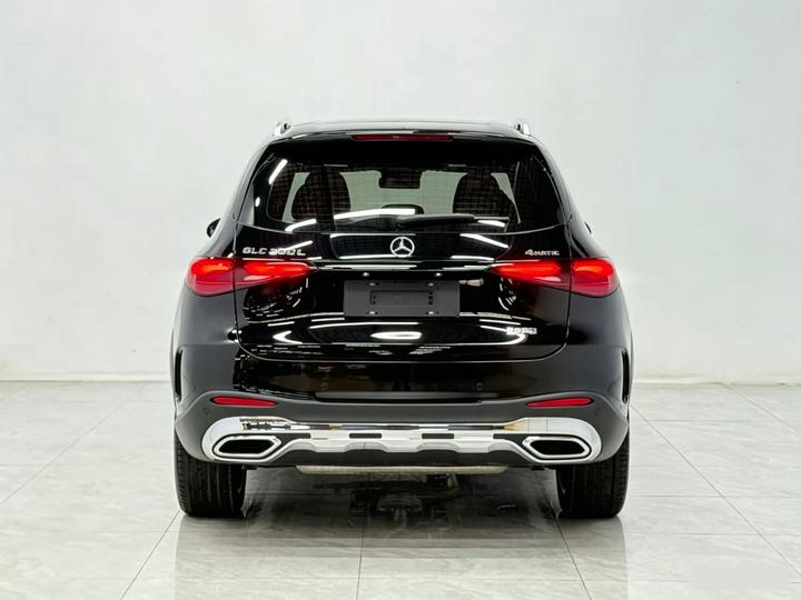 GLC 2025 Facelift GLC 300 L 4MATIC Luxury 5-Seater photo 5