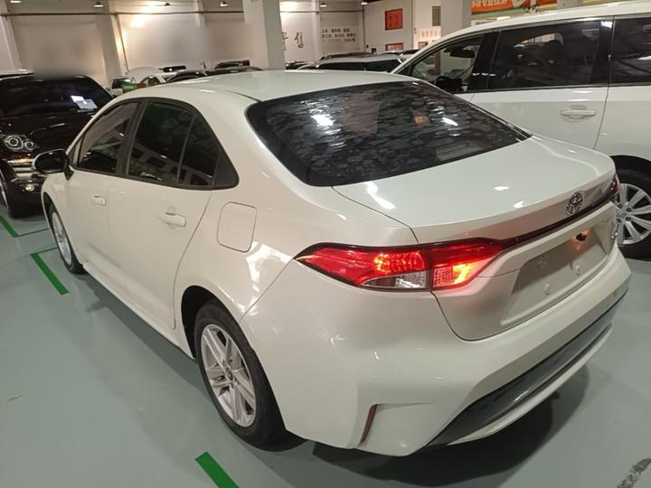 Levin 2019 185T CVT Luxury China VI photo 4