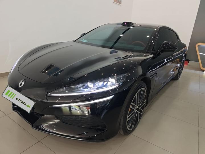Z9GT 2026 Flagship