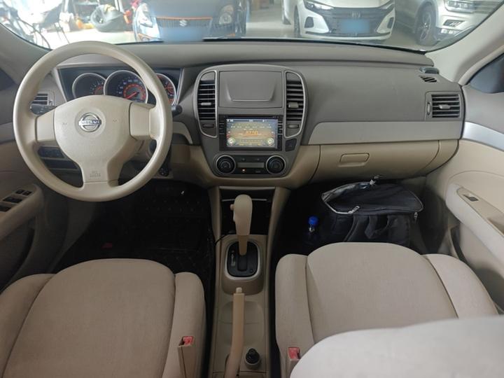 Sylphy 2012 Classic 1.6XE AT Comfort photo 5