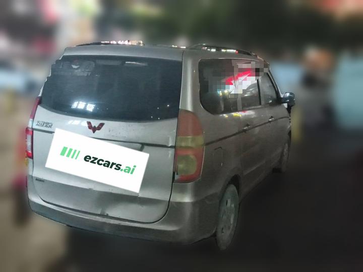Wuling Hongguang 2014 1.5L photo 6