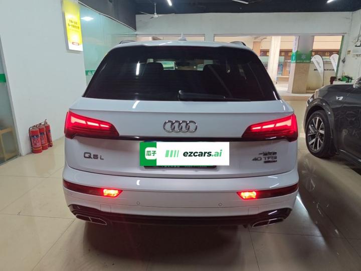 Q5L 2024 40 TFSI Luxury Dynamic photo 5