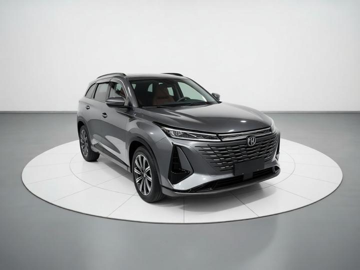 CS75 PLUS 2023 3rd Gen 1.5T AT Premium photo 3