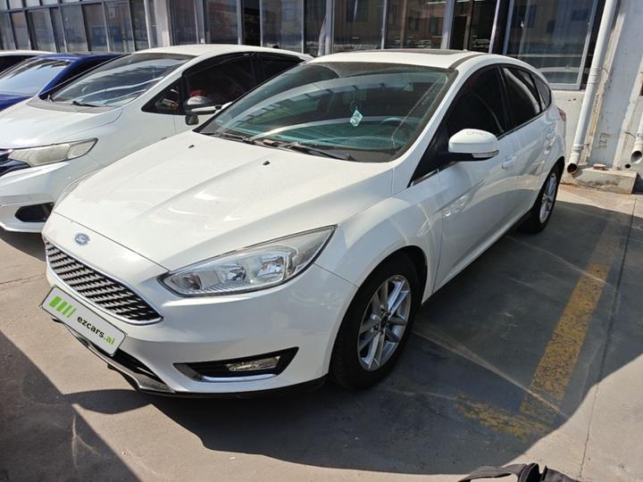 Focus 2017 Hatchback EcoBoost 180 AT Elite