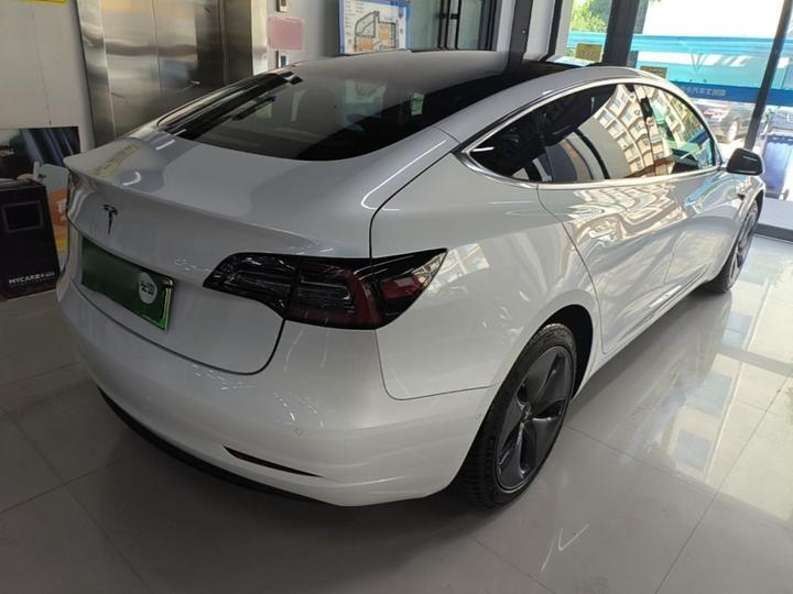 Model 3 Imported 2019 Standard Range RWD Upgraded photo 4