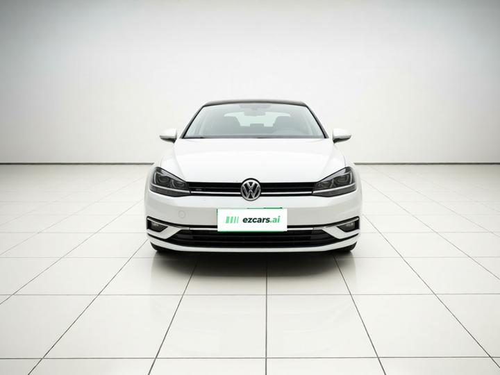 Golf 2018 230TSI AT Comfort photo 2