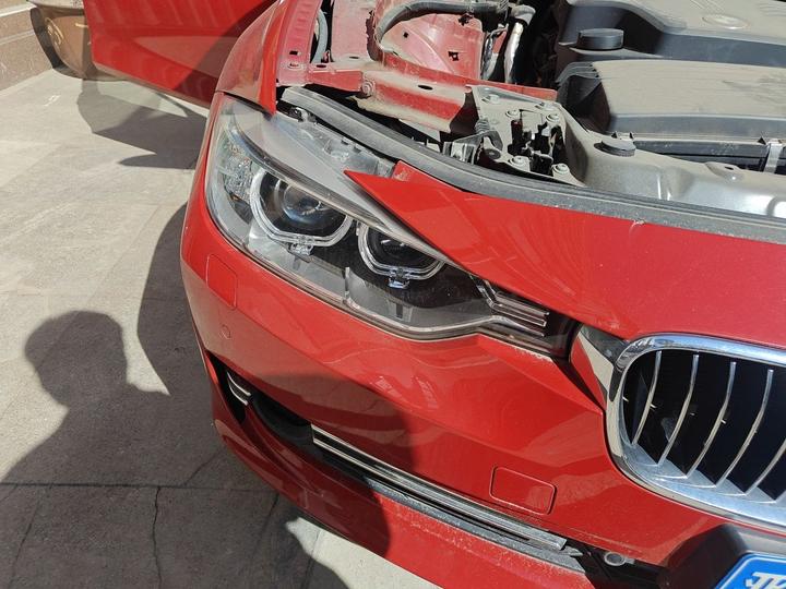 3 Series 2013 328Li Luxury Design Package photo 7