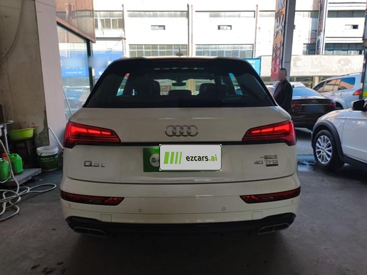 Q5L 2024 40 TFSI Luxury Dynamic photo 5