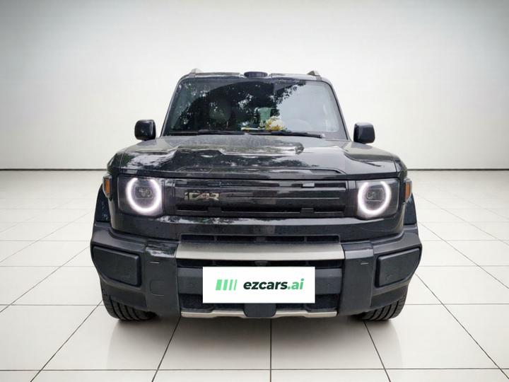 iCAR V27 2026 200KM AWD 700 photo 2
