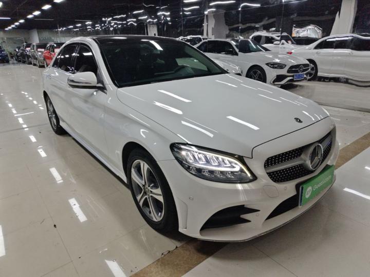 C-Class 2019 Facelift C 260 L Sport photo 3