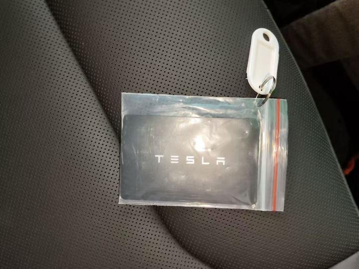 Model Y 2021 Standard Range RWD photo 8