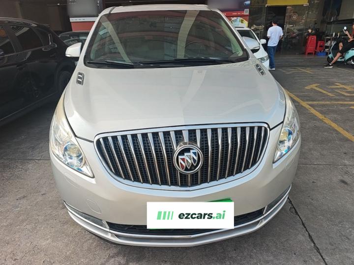 GL8 2014 2.4L LT Luxury Business Executive photo 2