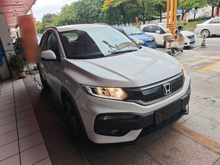 XR-V 2017 1.8L VTi CVT Luxury photo 3