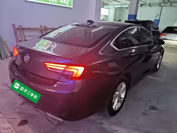 Regal 2019 20T Luxury China VI photo 4