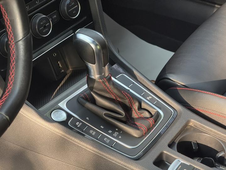 Golf GTI 2016 2.0TSI GTI photo 6