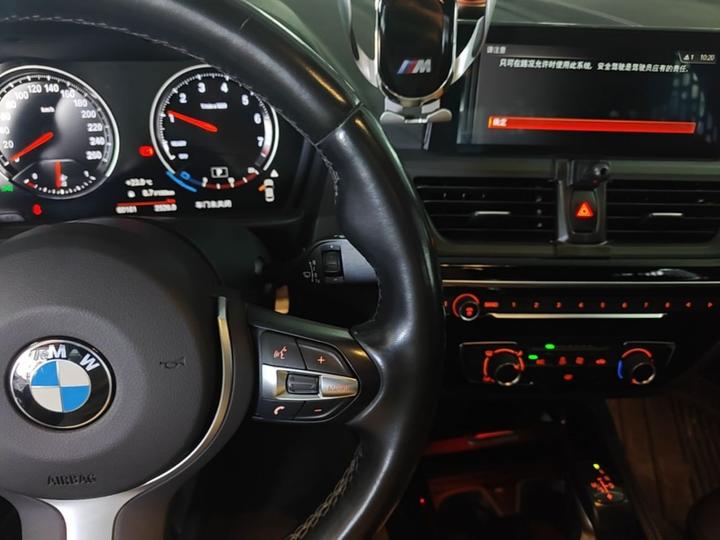1 Series 2019 118i M Sport Package photo 6