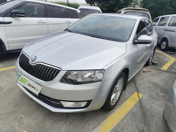 Octavia 2015 1.4TSI DSG