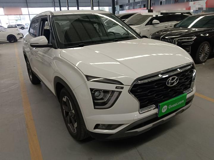 ix25 2020 1.5L CVT GLS Smart photo 3