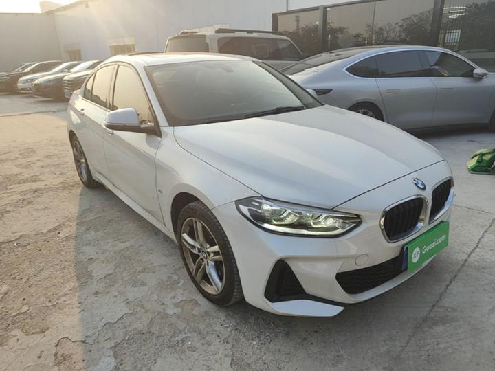 1 Series 2020 120i M Sport Package photo 3