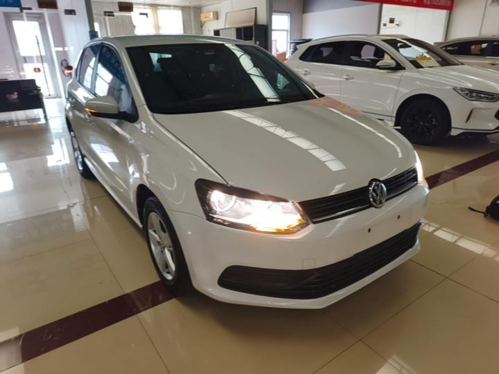 Polo 2016 1.4L MT photo 3