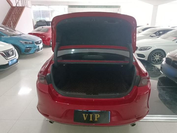 3 Axela 2020 1.5L AT photo 8