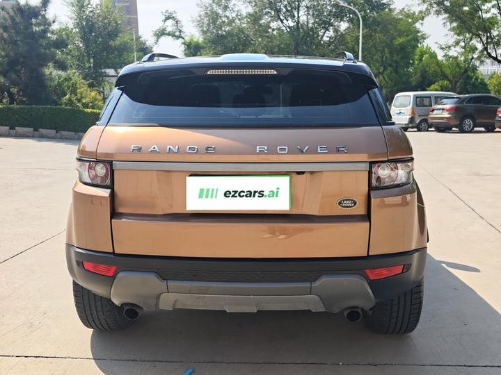 Range Rover Evoque 2015 2.0T 5-Door photo 3