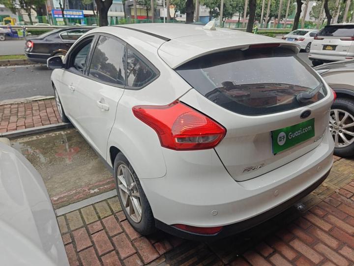 Focus 2017 Hatchback 1.6L AT Fashion photo 4