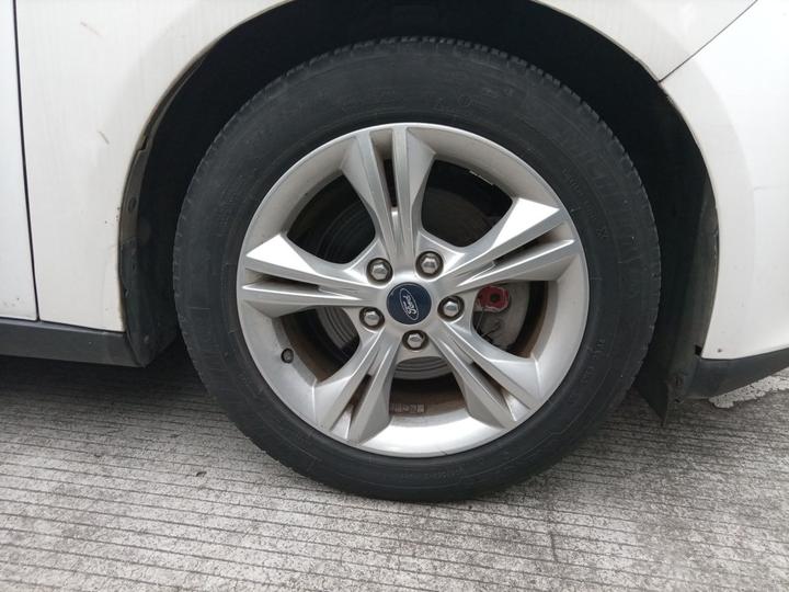 Focus 2017 Hatchback 1.6L AT Comfort photo 8