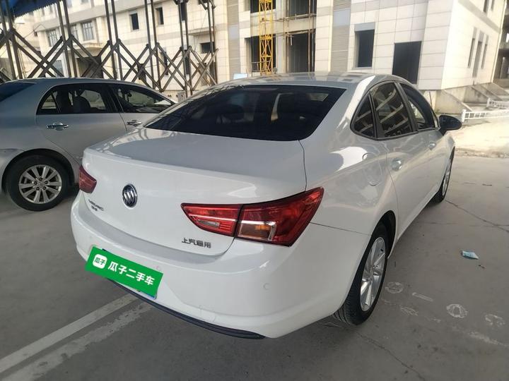 Verano 2017 Sedan 15S AT Progressive photo 4