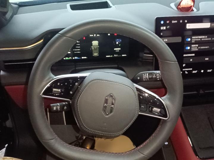 HIMA AITO M5 2024 EREV Max RS AWD High-end ADAS photo 6