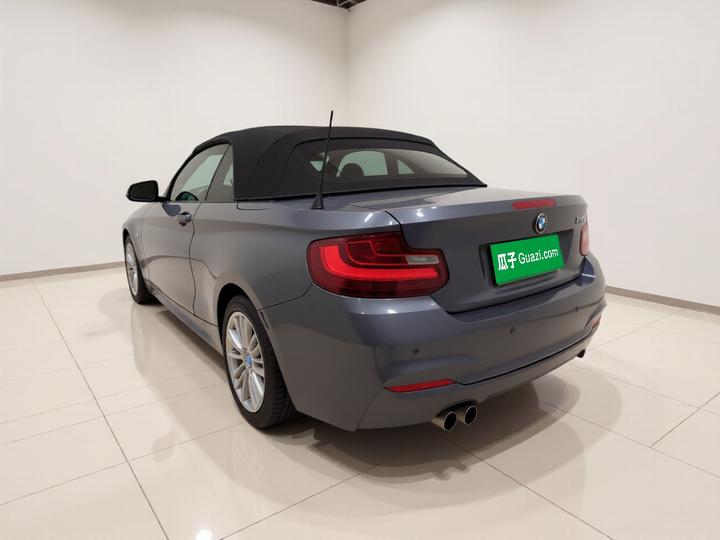 2 Series Imported 2015 220i Convertible Coupe M Sport photo 4