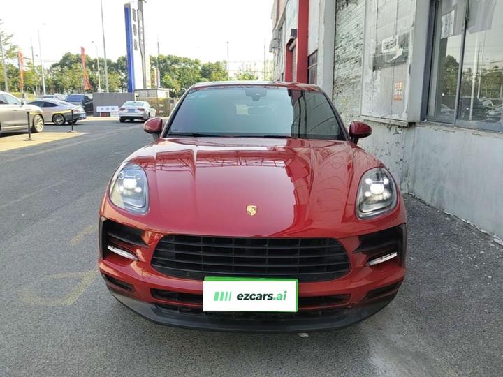 2018 Macan 2.0T photo 2