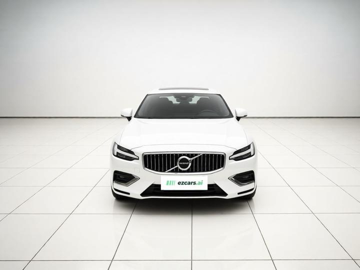 S60 2021 T4 Luxury photo 2