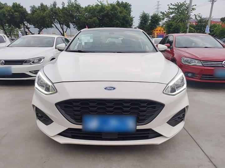 Focus 2020 Sedan EcoBoost 180 AT photo 2