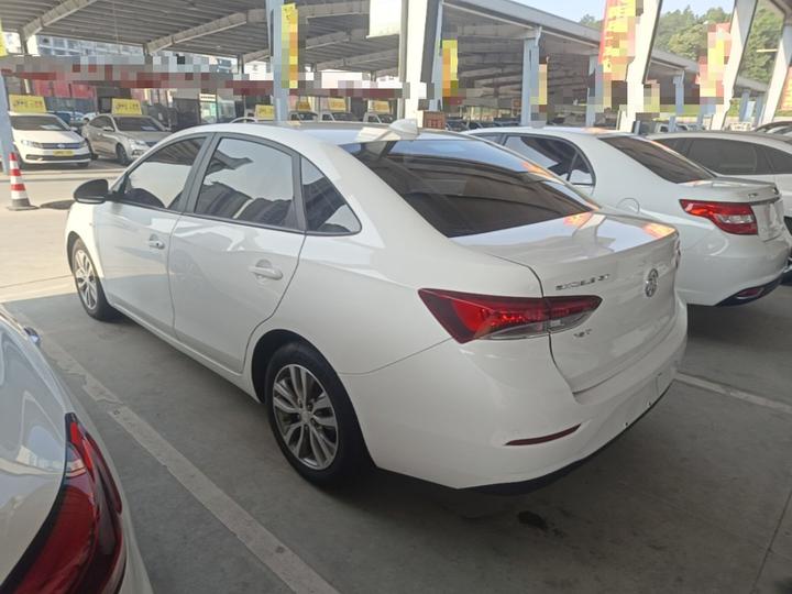 Excelle 2019 18T AT Elite China VI photo 4