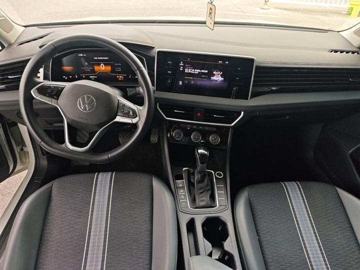 Sagitar 2024 200TSI DSG photo 5