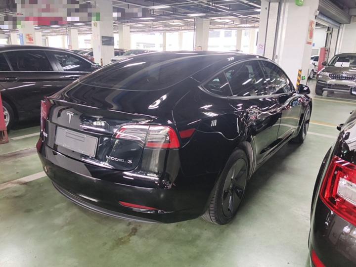 Model 3 2022 RWD photo 4